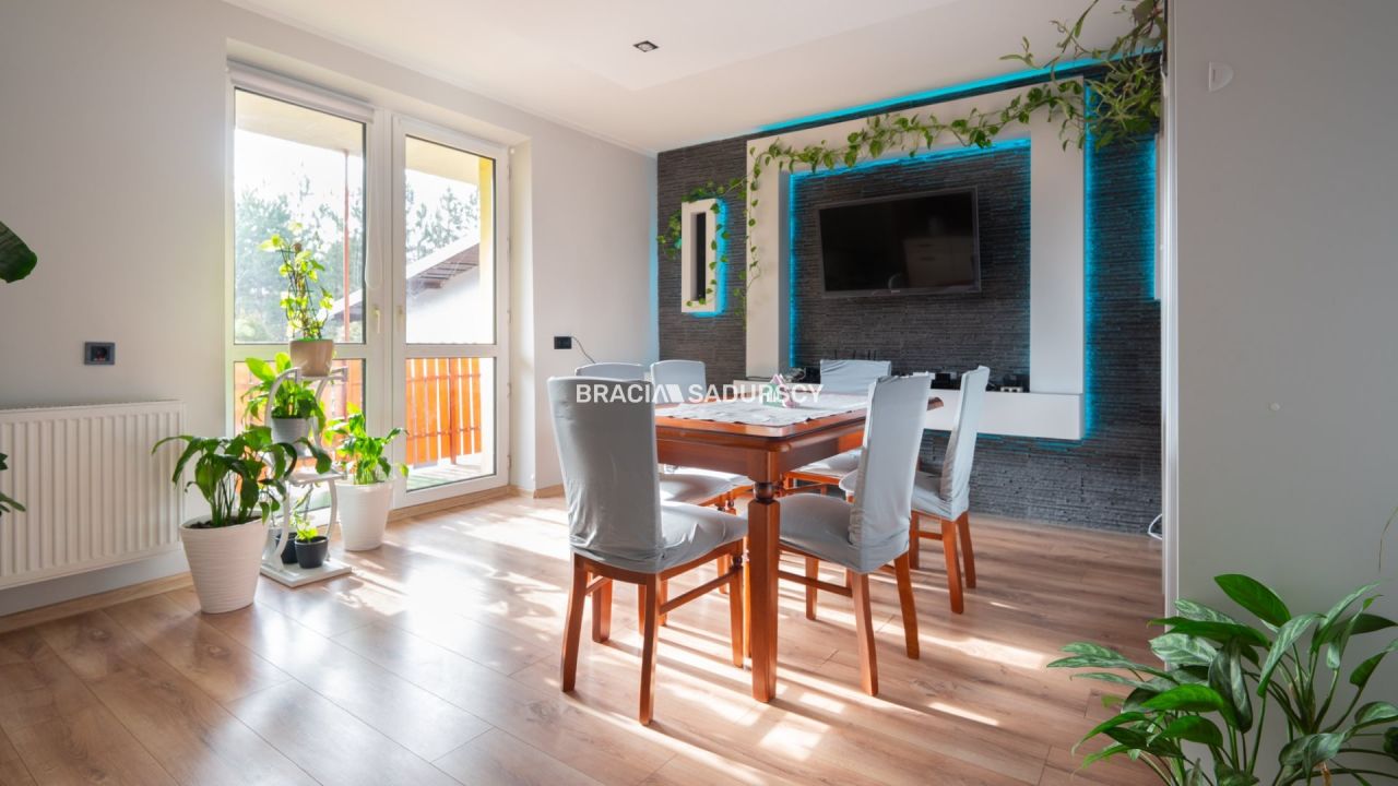 bliźniak, 3 pokoje Wieliczka, ul. Krzyszkowicka. Zdjęcie 2