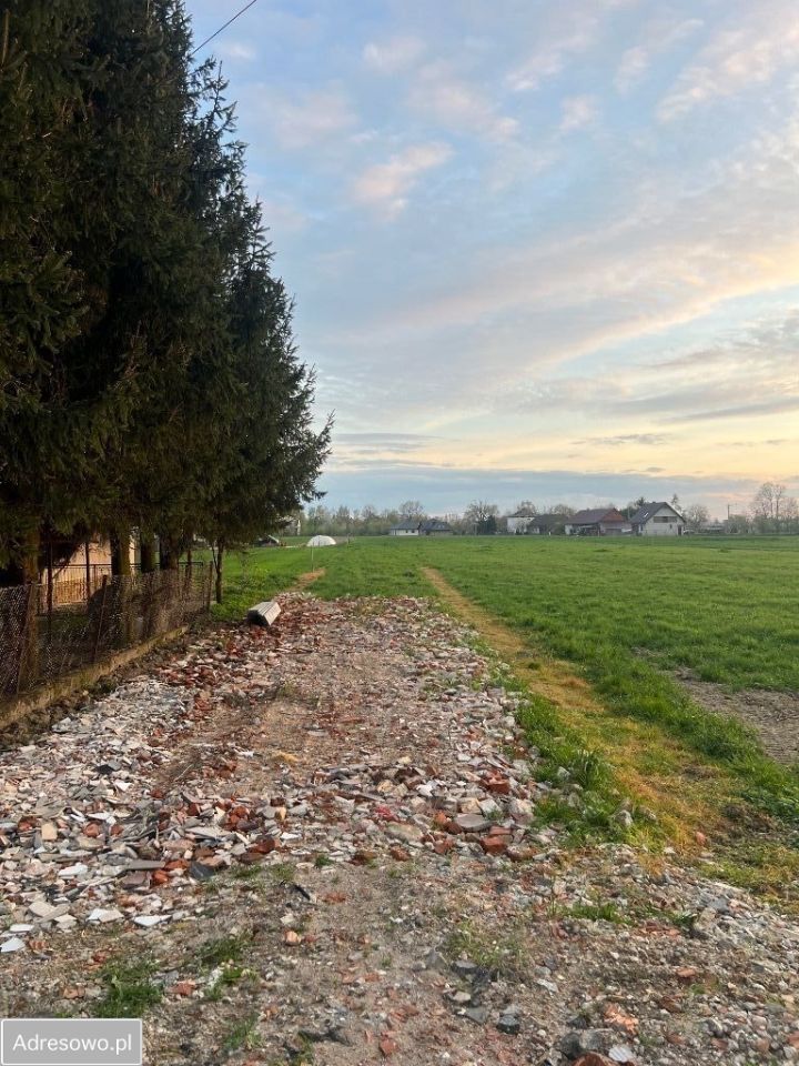 Działka budowlana Świniary. Zdjęcie 3