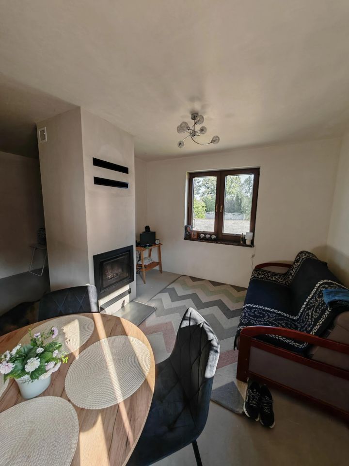 dom wolnostojący, 4 pokoje Mniszek. Zdjęcie 7