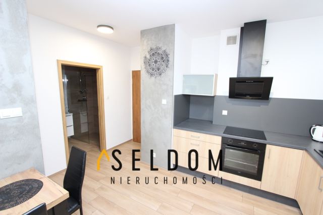 Mieszkanie 2-pokojowe Konin, ul. Topazowa. Zdjęcie 2