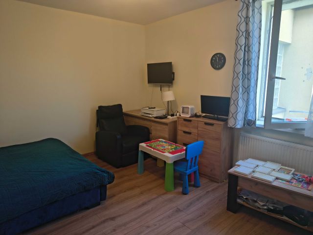 Mieszkanie 1-pokojowe Ksawerów. Zdjęcie 1