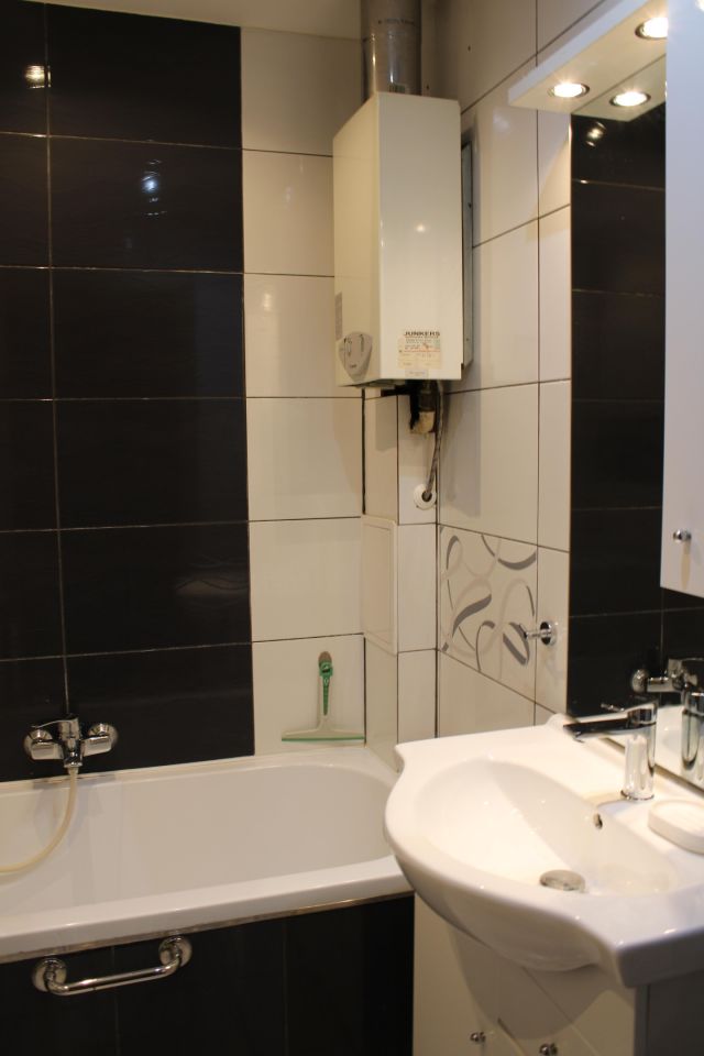 Mieszkanie 3-pokojowe Częstochowa Centrum, ul. Wilsona. Zdjęcie 13