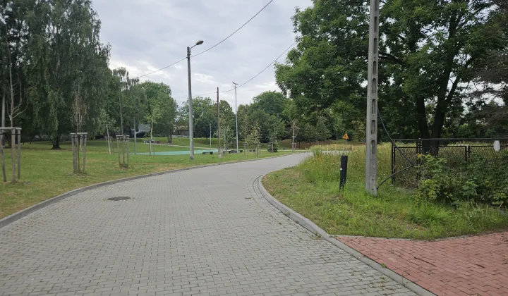 bliźniak, 6 pokoi Katowice Dąbrówka Mała, ul. Józefa Biniszkiewicza