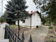dom wolnostojący, 8 pokoi Teresin, ul. 1 Maja. Zdjęcie 3