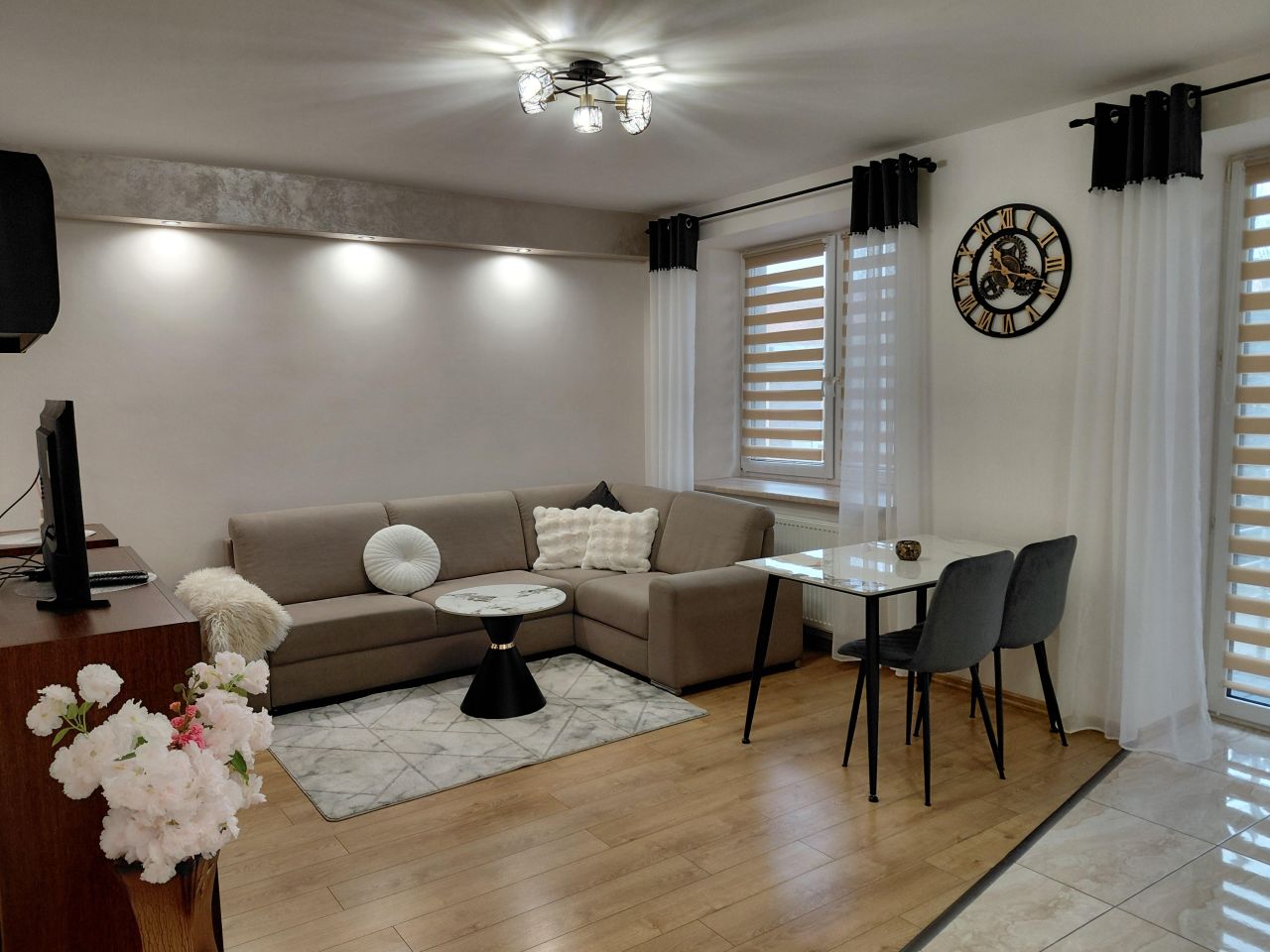 Mieszkanie 1-pokojowe Kutno Centrum, ul. Kopernika. Zdjęcie 1