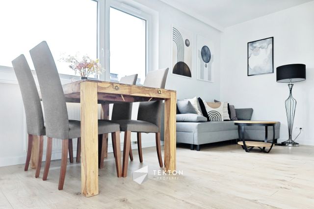 Mieszkanie 6-pokojowe Poznań Grunwald, ul. Świerzawska. Zdjęcie 2