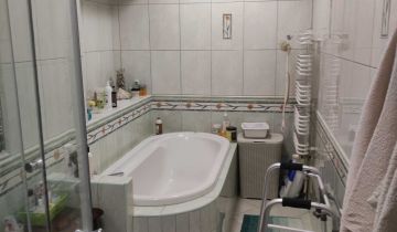 dom wolnostojący, 6 pokoi Strażów