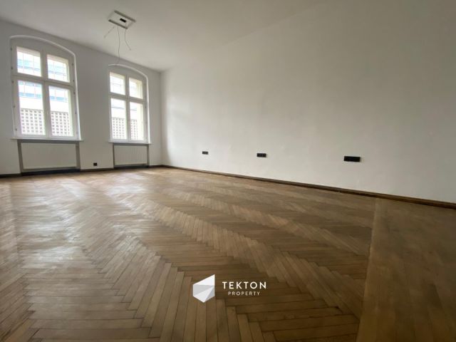 Mieszkanie 3-pokojowe Poznań Stare Miasto, ul. Franciszka Ratajczaka. Zdjęcie 39