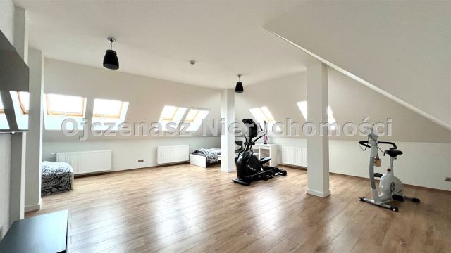 dom wolnostojący, 6 pokoi Niemcz. Zdjęcie 10