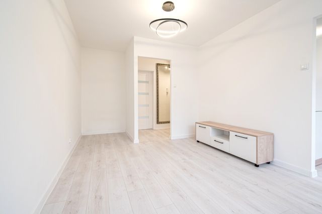 Mieszkanie 2-pokojowe Kalisz, ul. Serbinowska. Zdjęcie 3