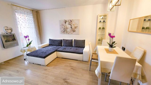 Mieszkanie 3-pokojowe Wrocław Muchobór Wielki, ul. Marka Hłaski. Zdjęcie 1