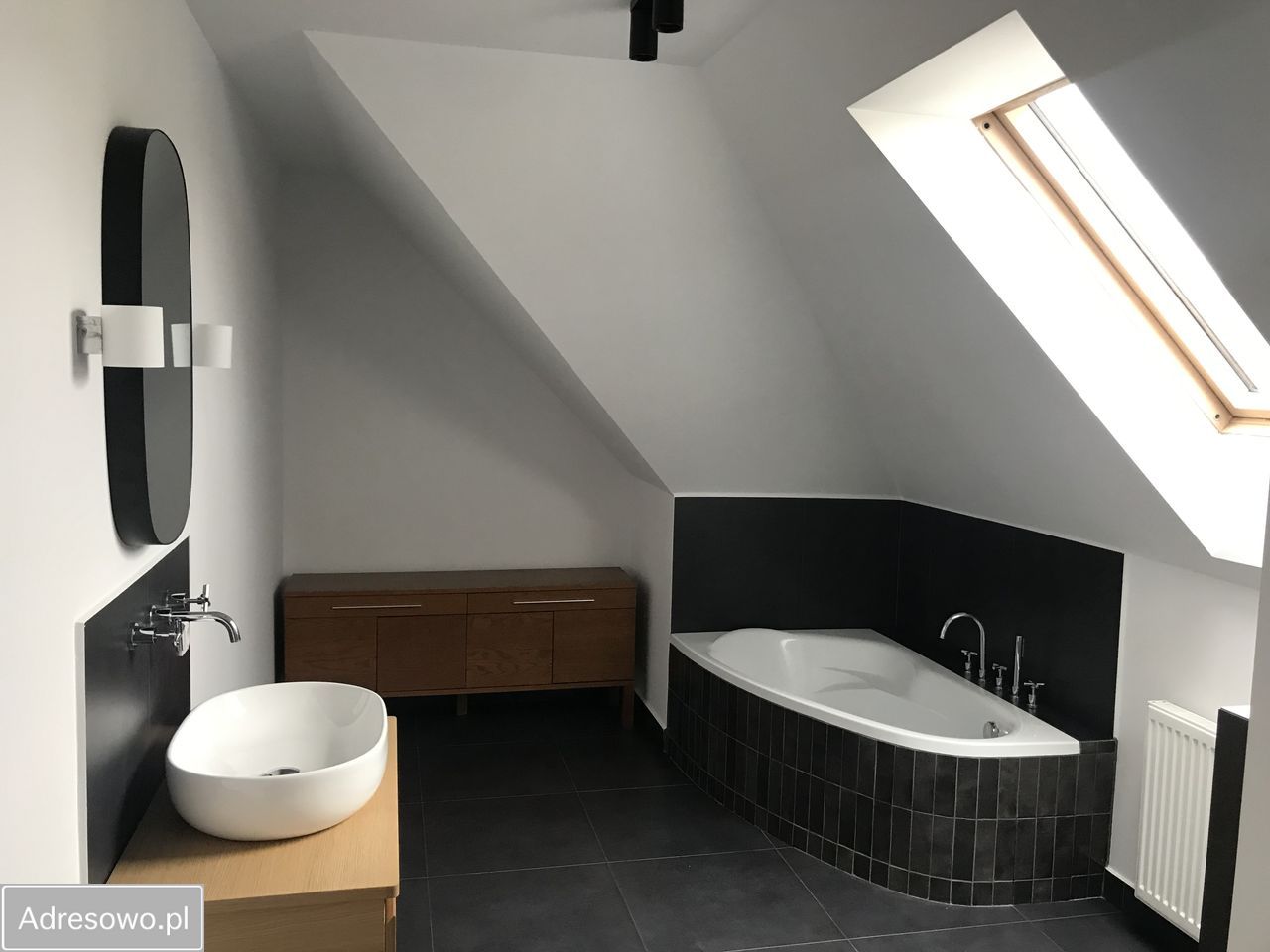 dom wolnostojący, 5 pokoi Baniocha. Zdjęcie 12