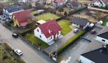 dom wolnostojący, 6 pokoi Chrząstawa Mała, ul. Malinowa