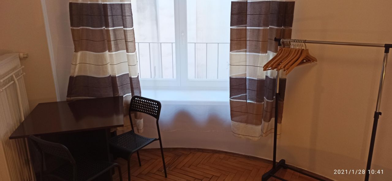 Mieszkanie 2-pokojowe Kraków Stare Miasto, ul. Floriańska. Zdjęcie 4