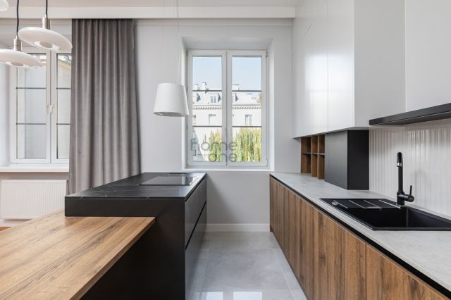 Mieszkanie 3-pokojowe Warszawa Śródmieście, ul. Nowy Świat. Zdjęcie 4