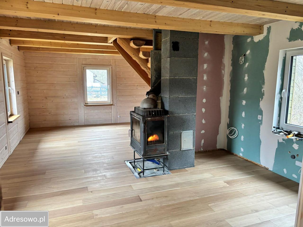 dom wolnostojący, 2 pokoje Paruchy. Zdjęcie 11