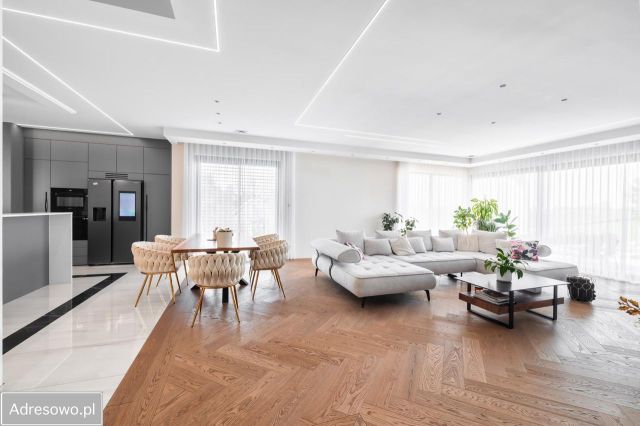 dom wolnostojący, 6 pokoi Świdnik. Zdjęcie 1