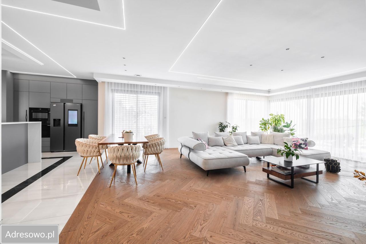 dom wolnostojący, 6 pokoi Świdnik. Zdjęcie 1