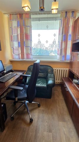 Mieszkanie 3-pokojowe Tychy, al. Niepodległości. Zdjęcie 5