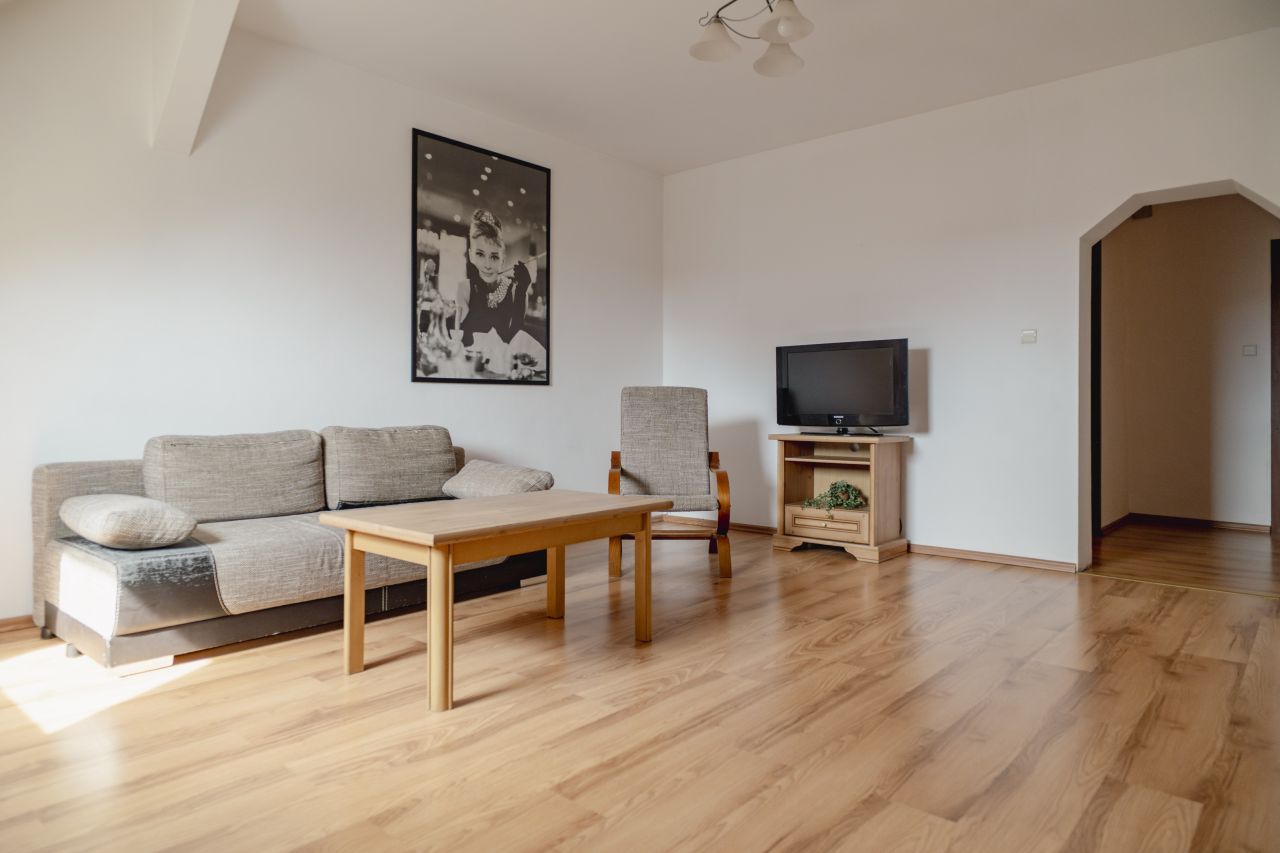 Mieszkanie 4-pokojowe Gliwice Śródmieście, pl. marsz. Józefa Piłsudskiego