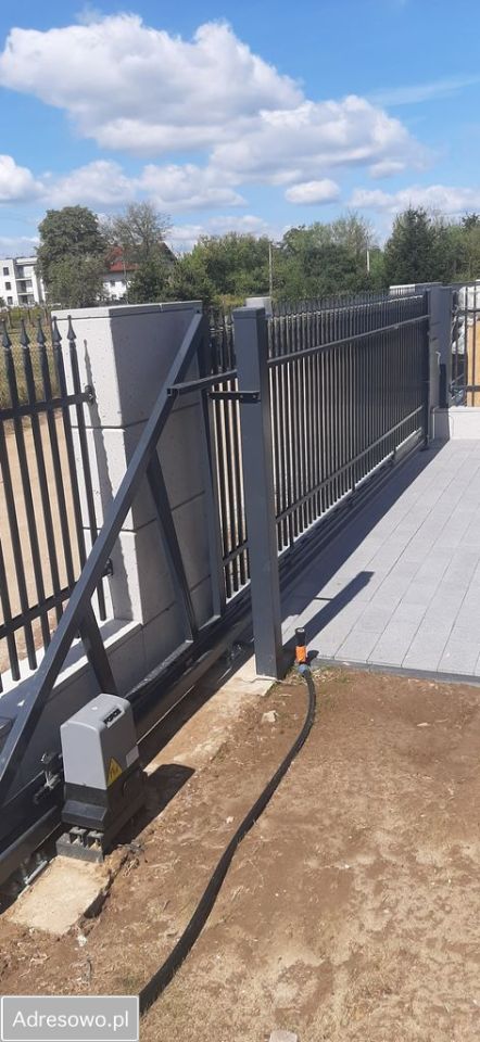 bliźniak, 7 pokoi Warszawa Brzeziny, ul. Brzeziny. Zdjęcie 3