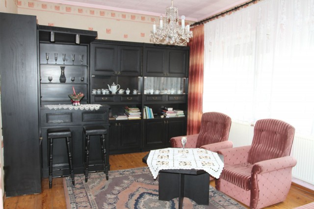 Mieszkanie 4-pokojowe Kiszkowo, ul. Rynek. Zdjęcie 1