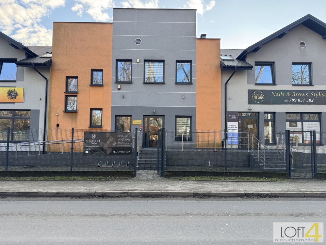 Biuro Dąbrowa Tarnowska, ul. Oleśnicka. Zdjęcie 14