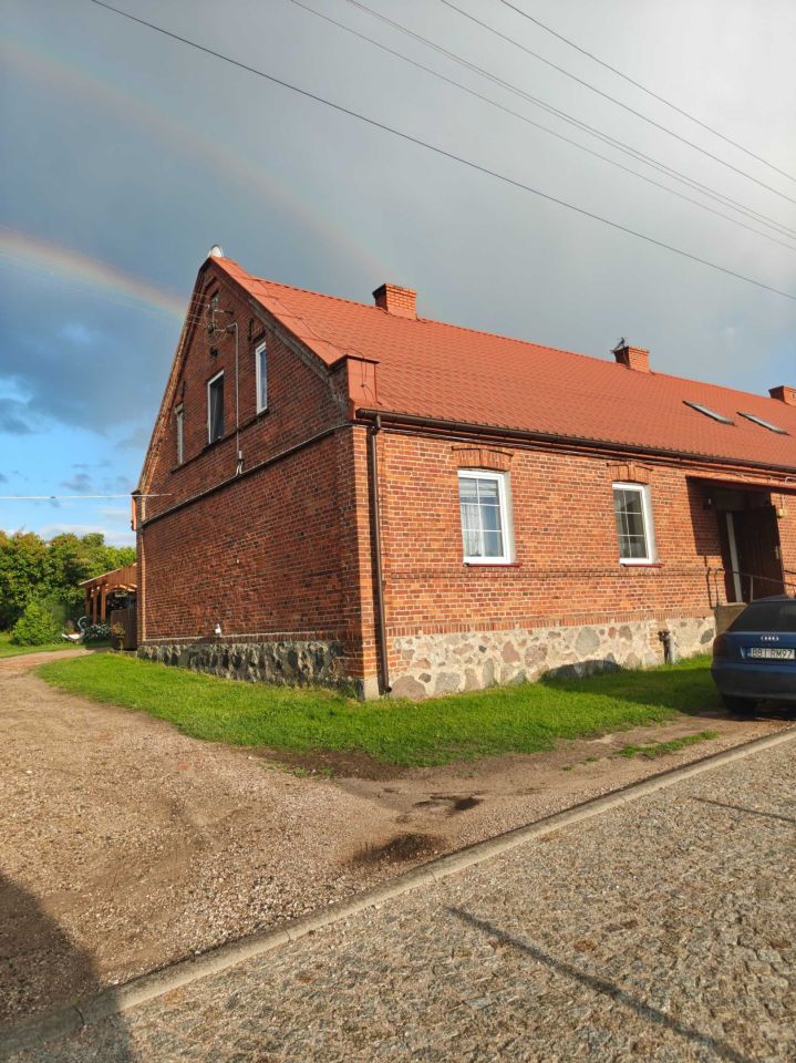 dom szeregowy, 1 pokój Ceranów. Zdjęcie 1