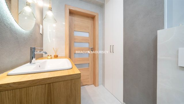 Mieszkanie 3-pokojowe Czarnochowice. Zdjęcie 13