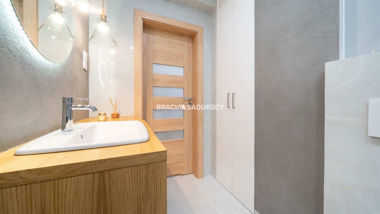 Mieszkanie 3-pokojowe Czarnochowice. Zdjęcie 13