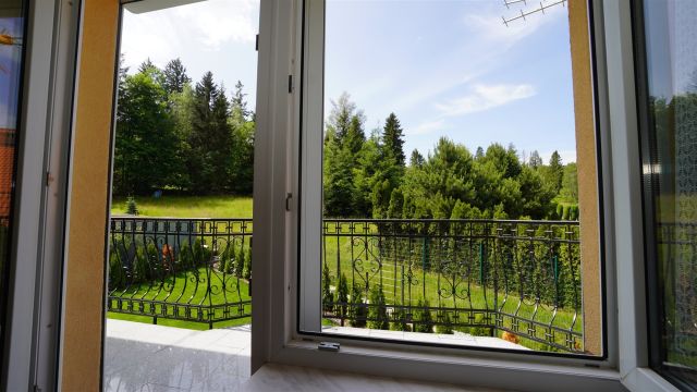 dom wolnostojący, 6 pokoi Szklarska Poręba Biała Dolina, ul. Zdrojowa. Zdjęcie 21