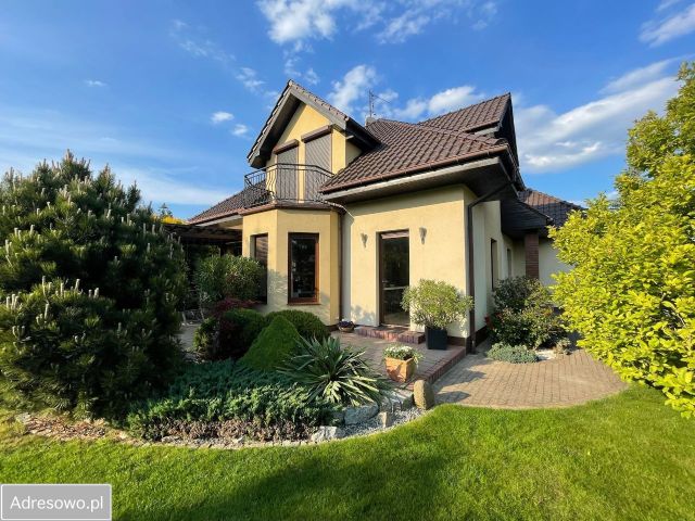 dom wolnostojący, 5 pokoi Kiekrz, ul. Jodłowa. Zdjęcie 1