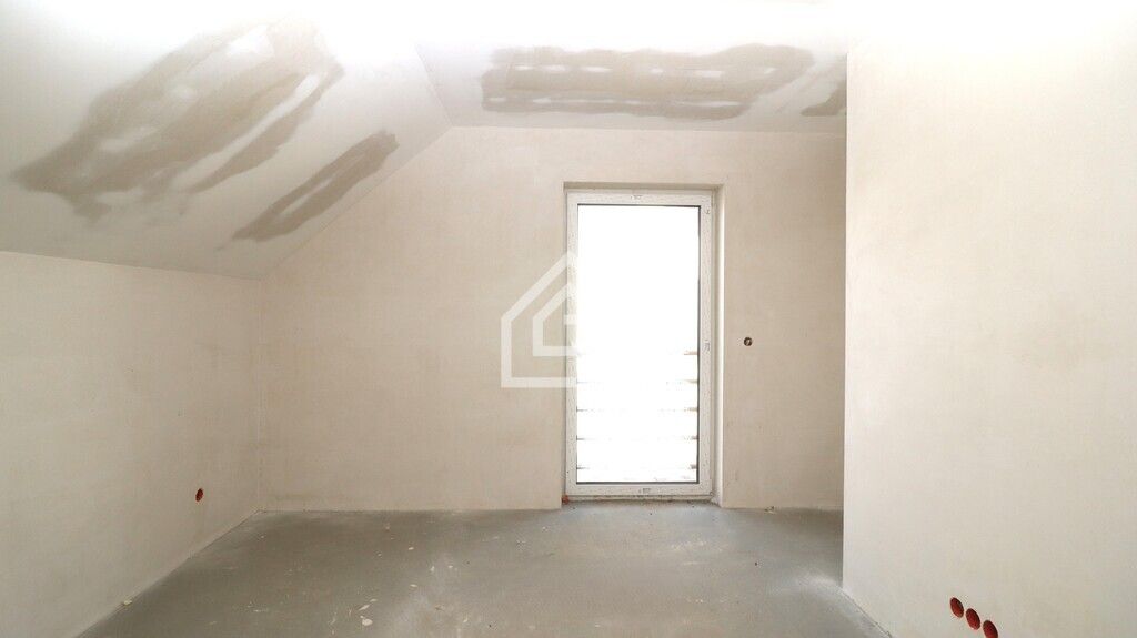 dom wolnostojący, 5 pokoi Kłaj. Zdjęcie 6