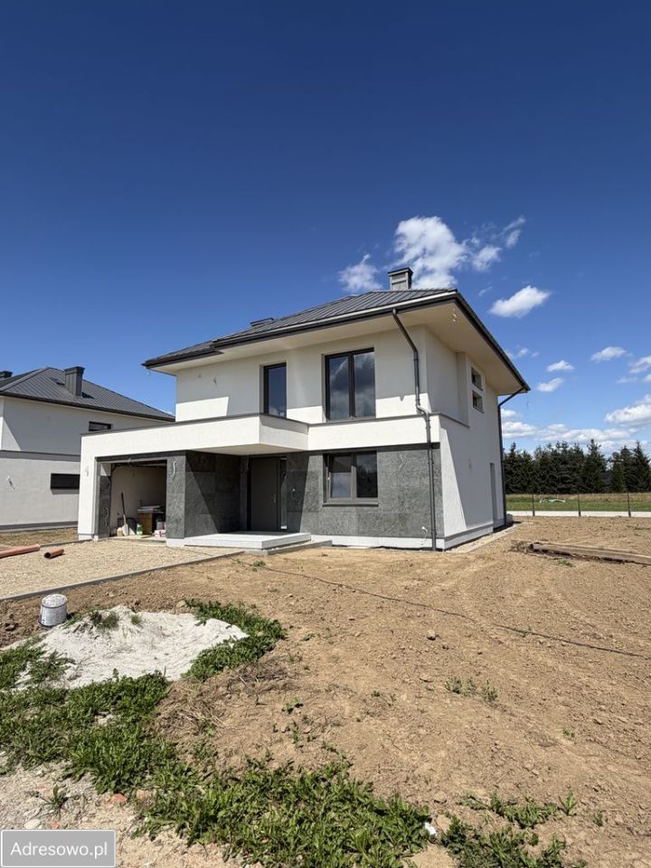 dom wolnostojący, 4 pokoje Gorlice, ul. Biecka. Zdjęcie 1