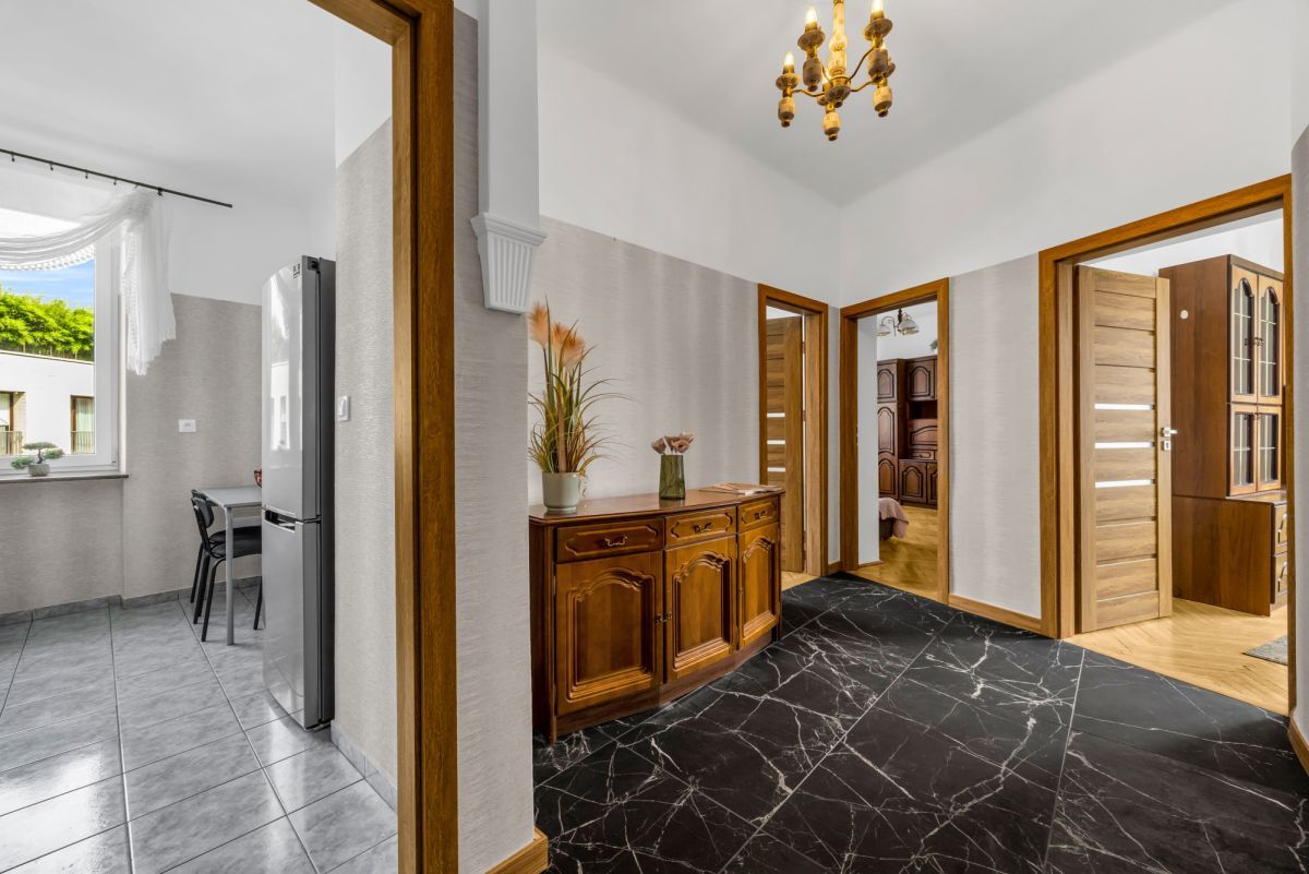 Mieszkanie 3-pokojowe Warszawa Śródmieście, pl. Konstytucji. Zdjęcie 2