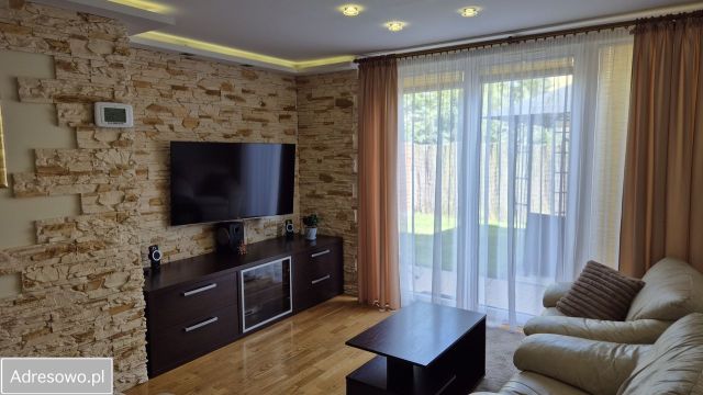 Mieszkanie 3-pokojowe Wrocław Różanka, ul. Bałkańska. Zdjęcie 1