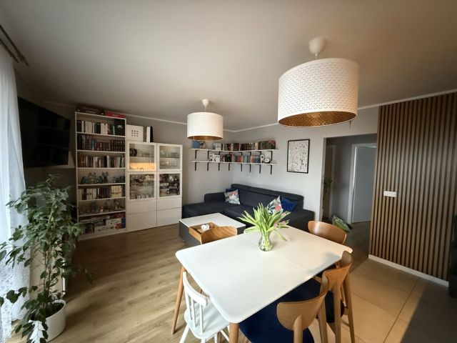 Mieszkanie 3-pokojowe Bydgoszcz, ul. Władysława Bełzy. Zdjęcie 1