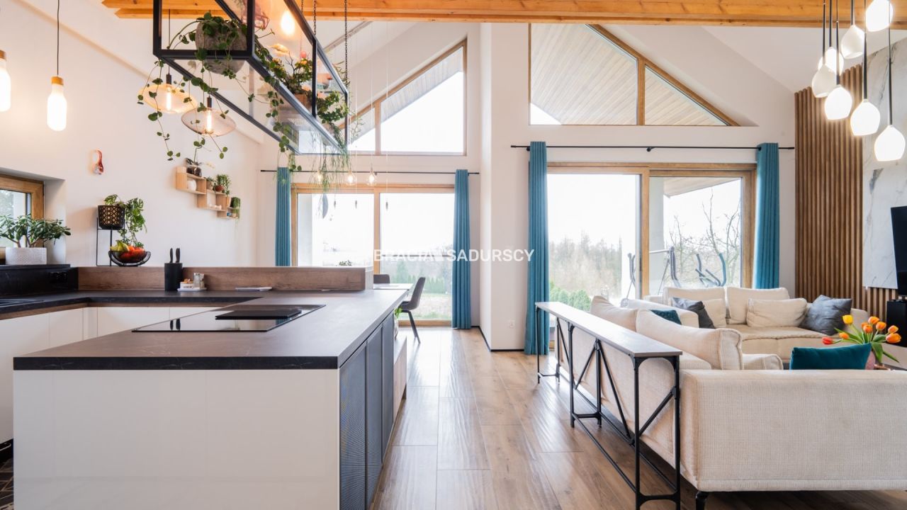 dom wolnostojący, 5 pokoi Miechów, ul. Ogrodowa. Zdjęcie 8