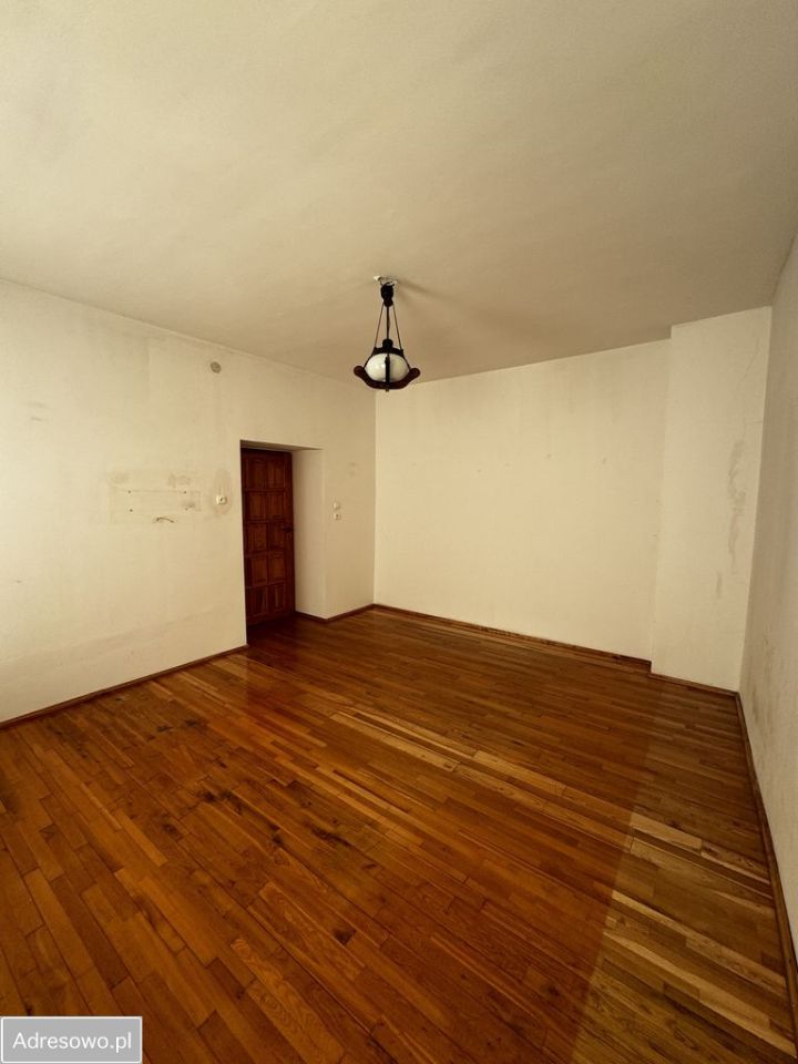 kamienica, 5 pokoi Grodków, ul. Szpitalna. Zdjęcie 3