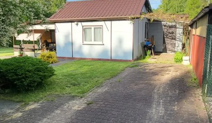 dom letniskowy, 2 pokoje Antoniówka