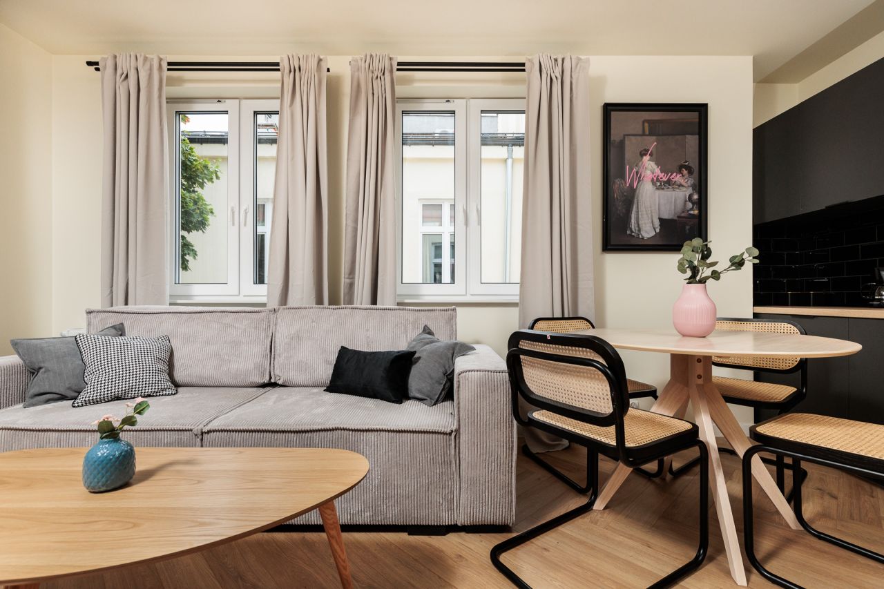 Mieszkanie 2-pokojowe Kraków Kleparz, ul. Krowoderska. Zdjęcie 2