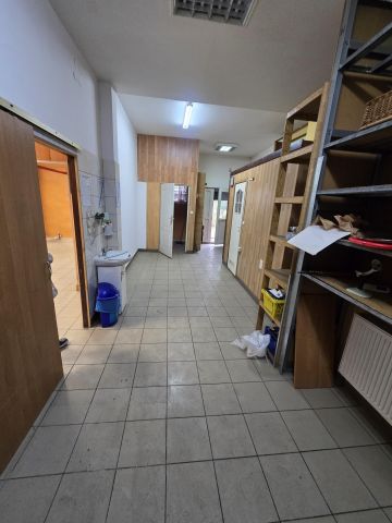 Lokal Waśniów, ul. Ostrowiecka. Zdjęcie 9