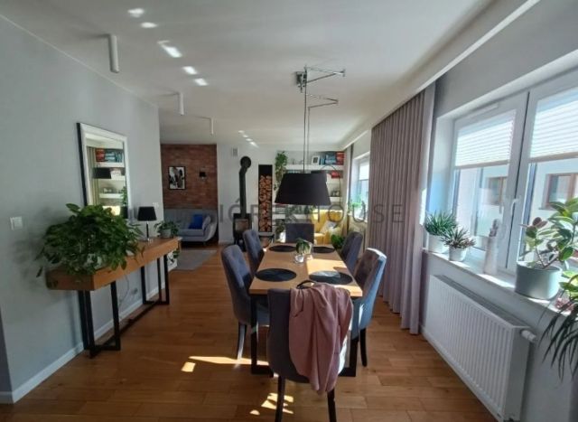 Mieszkanie 5-pokojowe Ząbki, ul. Wronia. Zdjęcie 1