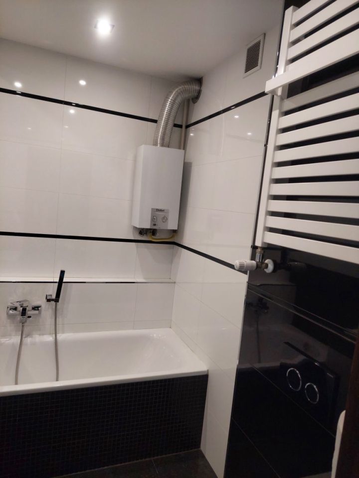 Mieszkanie 2-pokojowe Jastrzębie-Zdrój. Zdjęcie 3