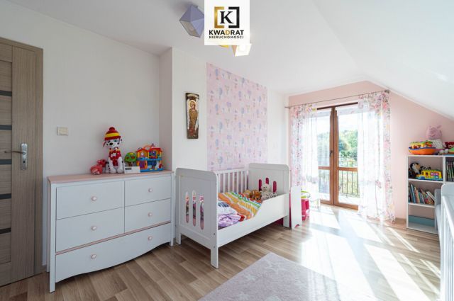 dom wolnostojący, 6 pokoi Barcząca. Zdjęcie 20