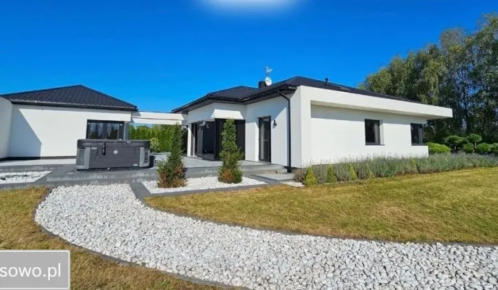 dom wolnostojący, 5 pokoi Radomsko