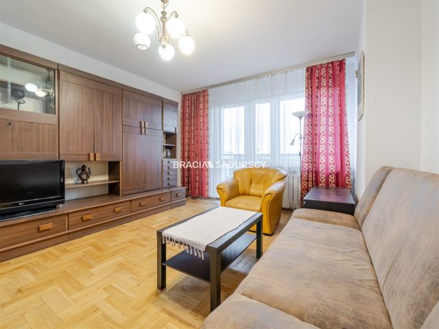 Mieszkanie 2-pokojowe Kraków Czyżyny, os. 2 Pułku Lotniczego. Zdjęcie 28