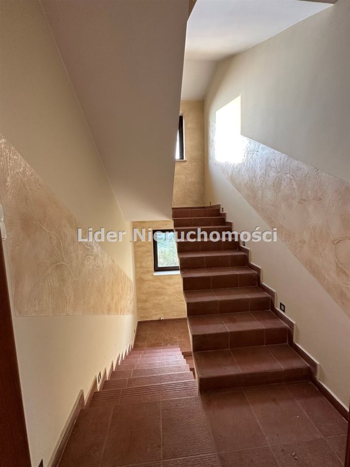 dom wolnostojący, 8 pokoi Włodzimierz. Zdjęcie 11