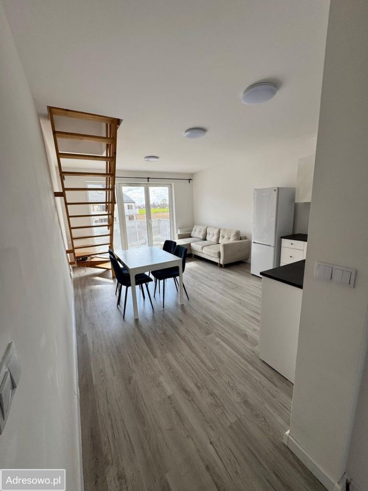 Mieszkanie 6-pokojowe Smolec, ul. Topolowa. Zdjęcie 9