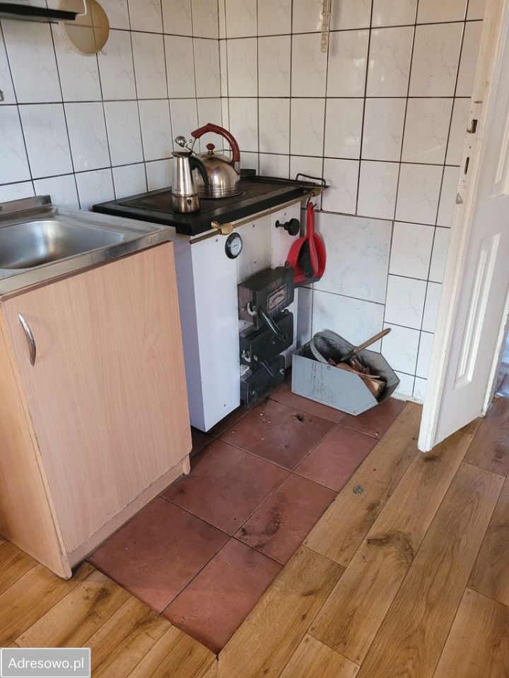 dom wolnostojący, 3 pokoje Suchedniów, ul. Żeromskiego. Zdjęcie 3